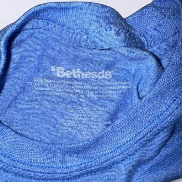 Vault-Tec Blue Graphic Tee for Men - Picture 2 of 4